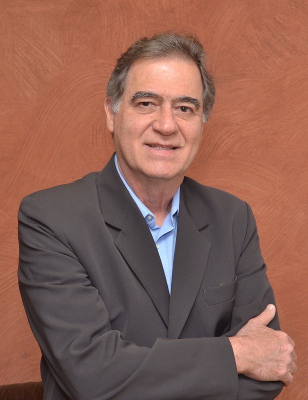 LUIZ CARLOS MOLINARI GOMES